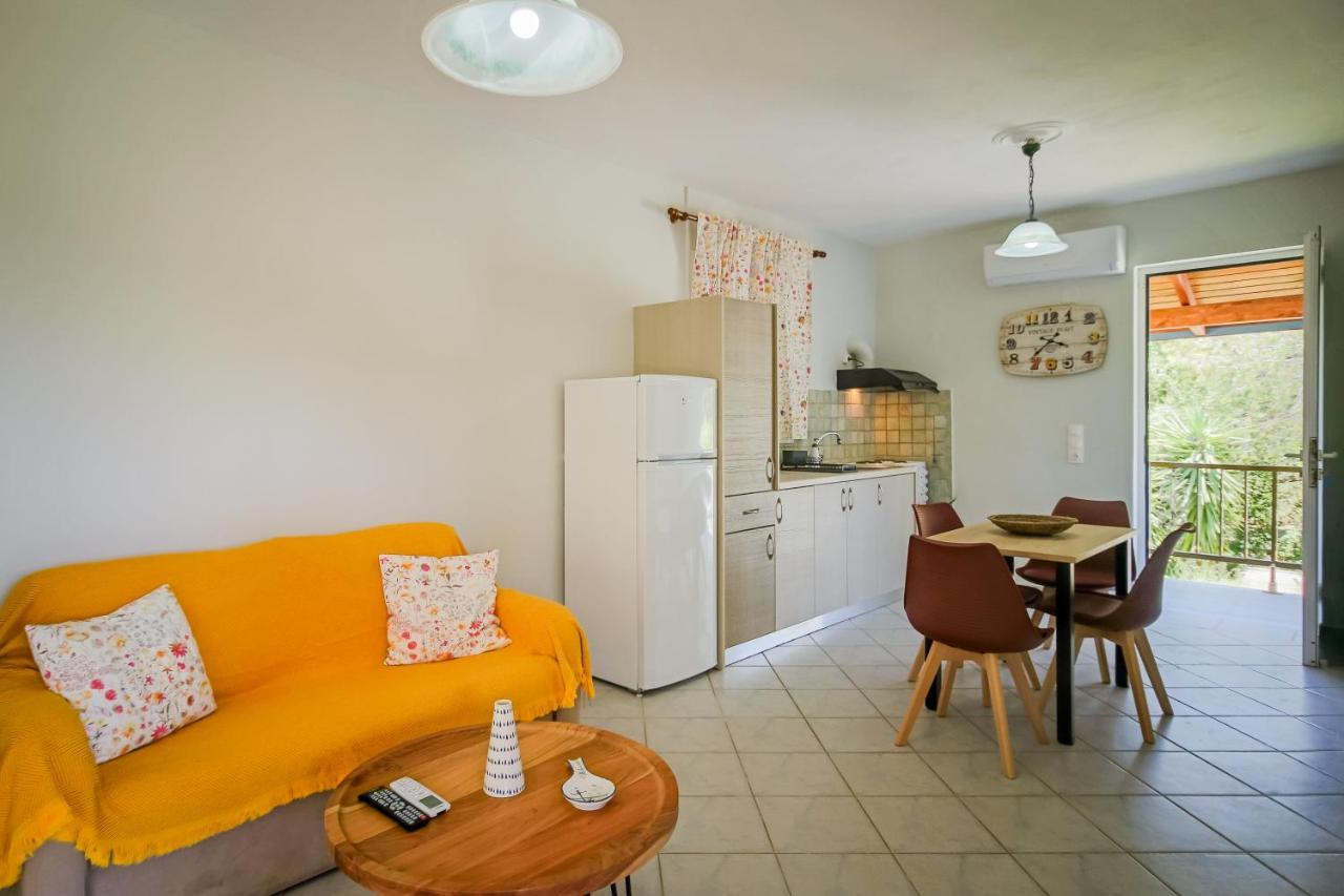 Porto Gerakas Villas Vasilikí エクステリア 写真